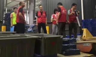 鸿星尔克董事长照片 鸿星尔克董事长照片